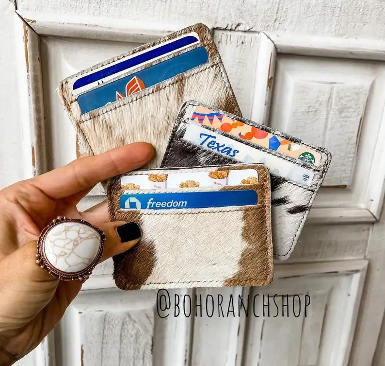 Money holder: BROWN + WHITE COWHIDE