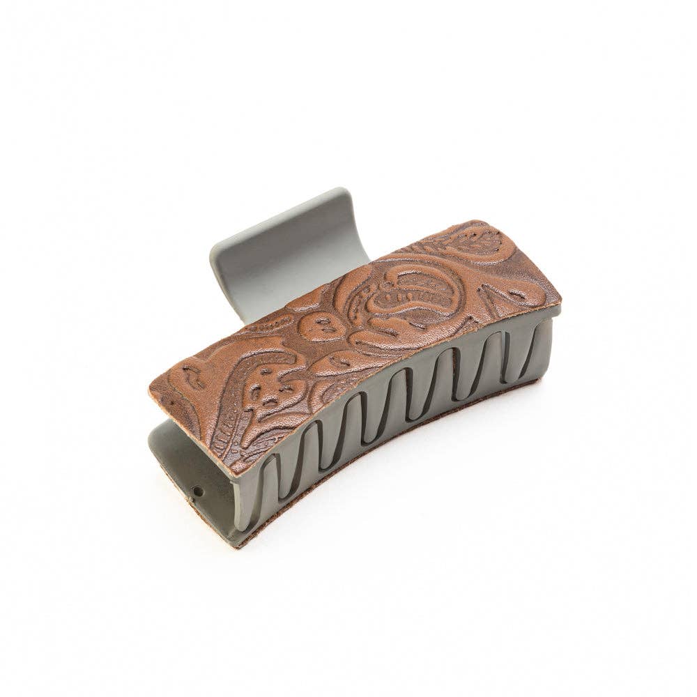 High Vista Hair Comb Clip In Gray: Black-White