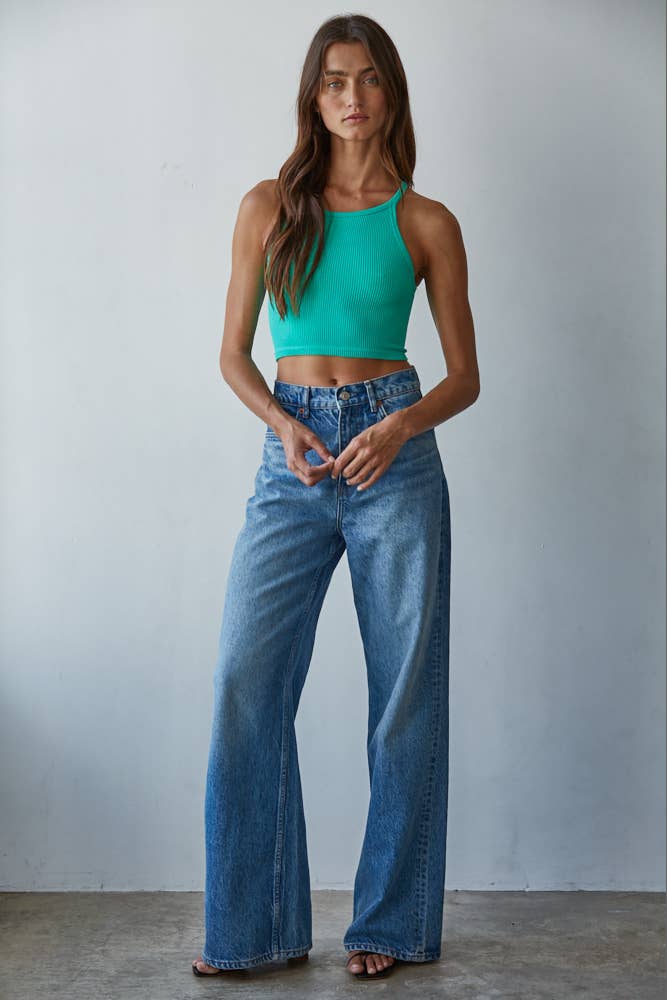 S1053 | High Quality Seamless Sleeveless Halter Neck Top: Peppermint / SM