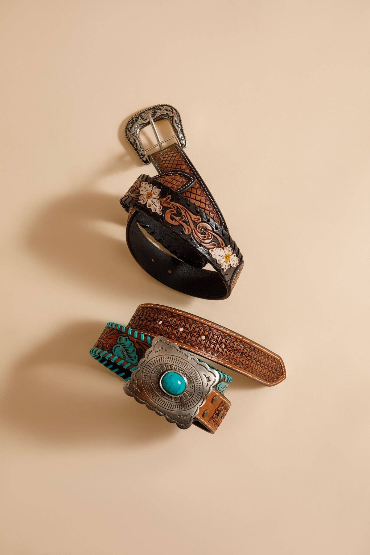 Tooled Leather Women's Belt / MEDIUM